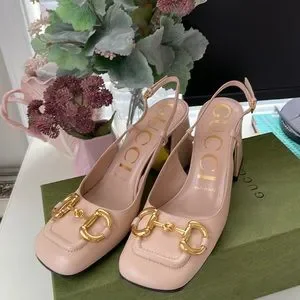 GUCCI ポインテッドシューズ　淡いピンク　35.5 楽天市場】GUCCI（カラーピンク）（レディース靴｜靴）の通販